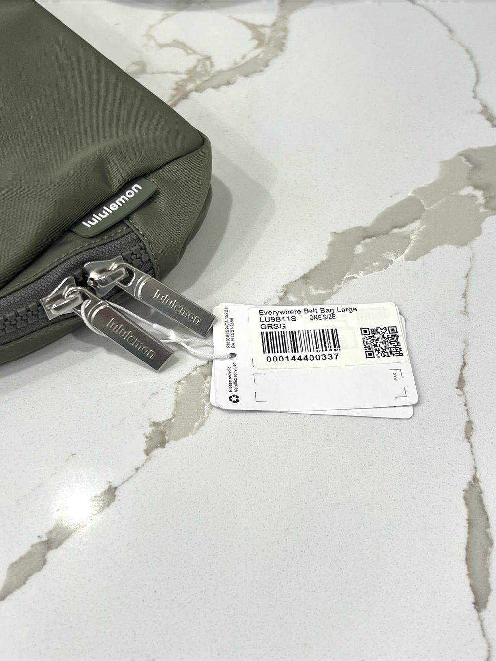 NWT LULULEMON EVERYWHERE BELT BAG LARGE - Picture 2 of 7